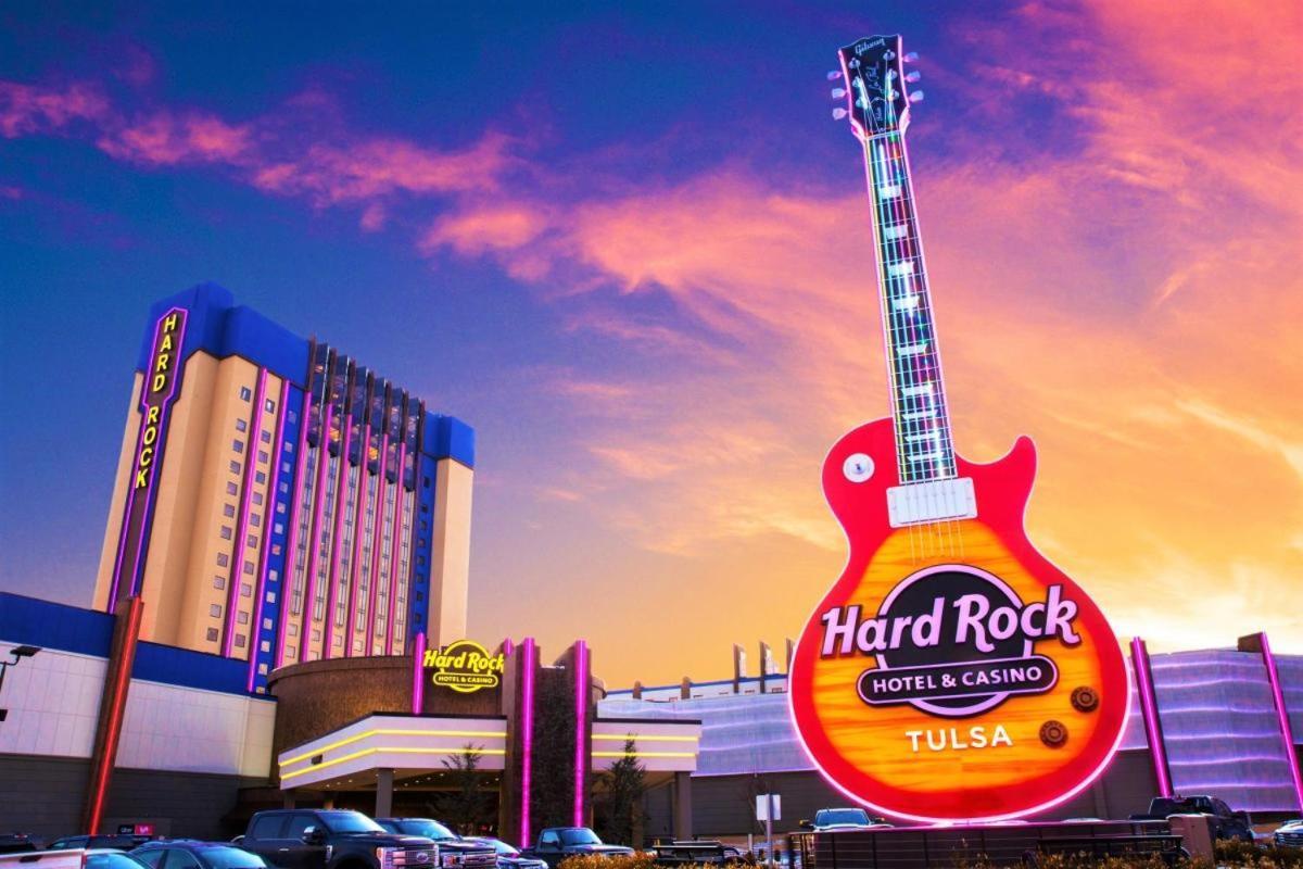 Microtel Inn & Suites By Wyndham Tulsa - Catoosa Route 66 Екстер'єр фото