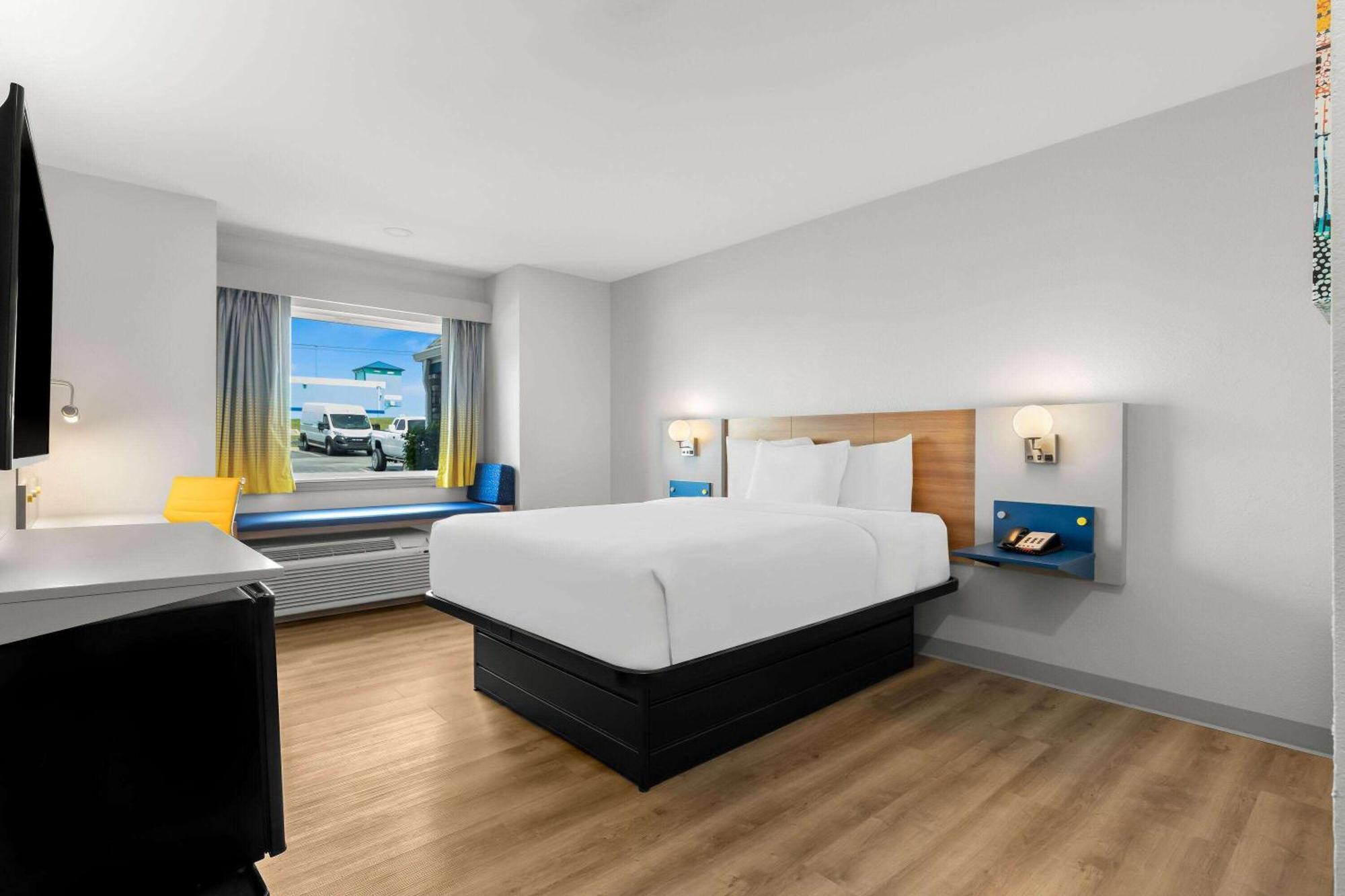 Microtel Inn & Suites By Wyndham Tulsa - Catoosa Route 66 Екстер'єр фото